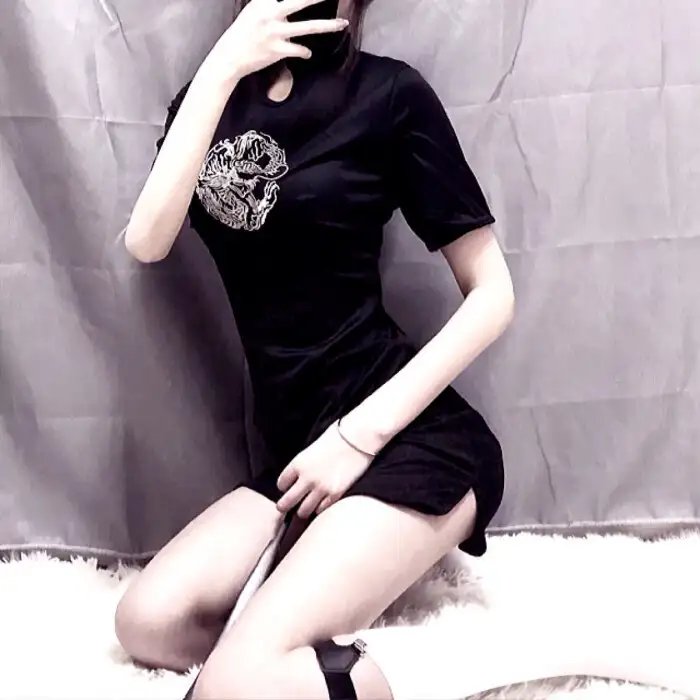 危险的停车场封面