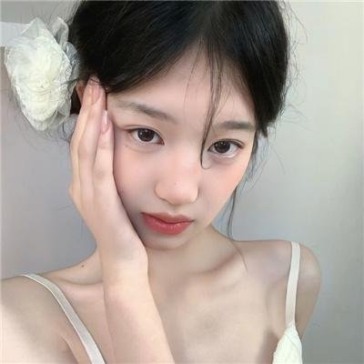狗仔窥视界封面